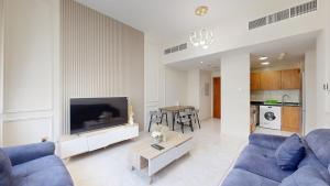 Marina View Tower 2BR Stunning Canal Views