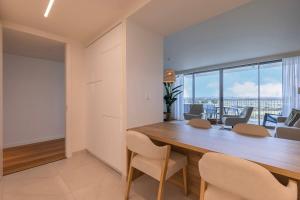 Coastal Bliss Apartment with Lagoon View