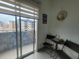 Um lar na praia, Vila Tupi