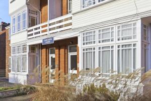 Alices Ground floor apartment near Southwold Pier