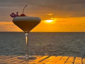 Casa Verde Cliff Resort & Spa