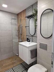 Modern 2BR apt in WestPoint close to Medical Uni