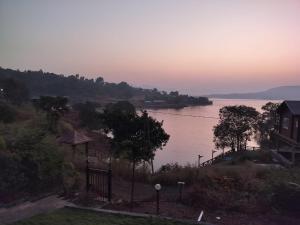 Anant Villa - Backwaters, Bonfire & BBQ