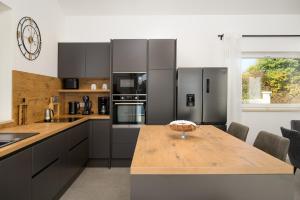 Villa Savrani by Istrialux