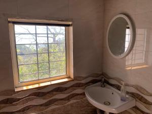 Anokkha lake view studio with private pool