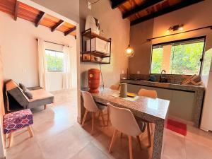 Claruá Chalés- Loft Baru - espaço romântico e tranquilo em Cavalcante