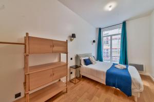 UrbanFlat 98 - Large Apartment in the center of Paris