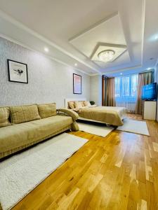 Центр. Хмельницького. 2 спальні