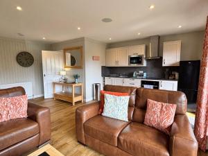 Bluebell Lodge 9 with Hot Tub