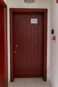 SkyView New Maisonette with private Parking