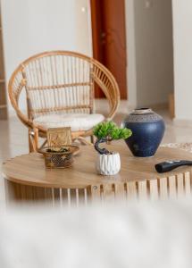 SkyView New Maisonette with private Parking