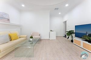 Modern 3-Bed Near Sydney CBD in Rosebery