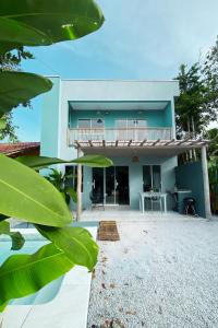 Casa Onda com Piscina em Arraial dAjuda