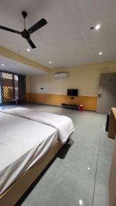 The Rudra Palace - Daman