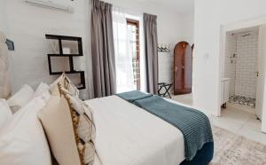 Dixon - Chic 1-Bed in Shared Guesthouse