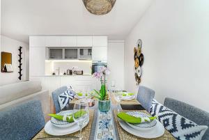 Luxury in the Art District by Innkeeper