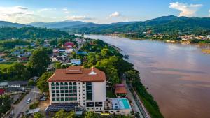 Chiangkhong Teak Garden Riverfront Hotel