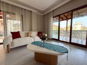 Family Duplex Villa with Garden 150m to Beach