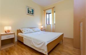 Pet Friendly Home In Gruda