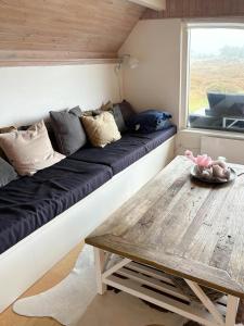 Renovated Fishermans House On Large Natural Plot