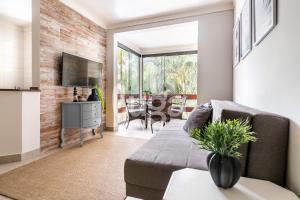 Riviera Green - Premium Two