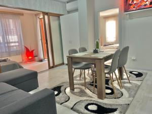 2BR Snowflake Stay Bansko