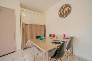 Sunset Aparthotel Kiwi Residence