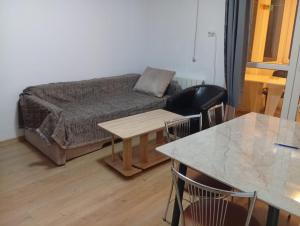 Economic Old Town Central Apartment