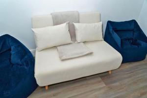 Blackpool Seaside Retreat for 6, Seafront Location, Free Parking & WiFi