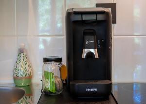 Nice comfortable pool studio 2 min from MTP