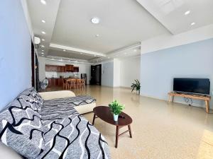 Homestay căn hộ Oasky Vũng Tàu 8M Căn Góc - Cách biển bãi sau 50m