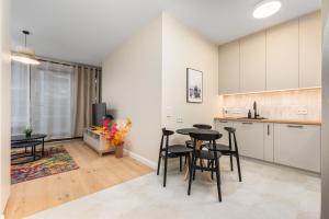 Kolejowa 43A by Homeprime