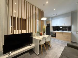 SmartLiving Central Apts