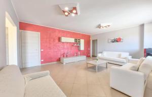 Cozy Home In Floridia