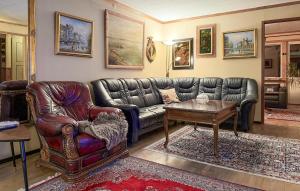 4 Bedroom Pet Friendly Home In Karlstad