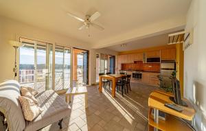 2 Bedroom Nice Apartment In Karbuni