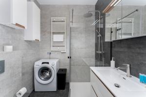 Wiślane Tarasy 2 0 Modern Space Studio by BookingHost