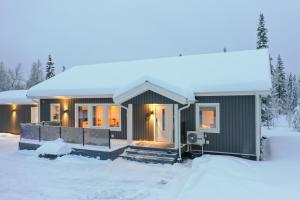 Luxury Lakeside Villa By Lapland Host