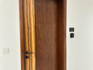 استوديو مستقل في مجمع شقق ملينيوم صلالة Independent Studio in Millennium Apartments Complex Salalah