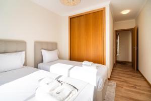 GuestReady- Charming Condo with Pool in Caniço