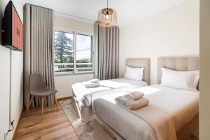 GuestReady- Charming Condo with Pool in Caniço