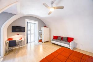 O Panaro Lucky Flat by NapoliApartments
