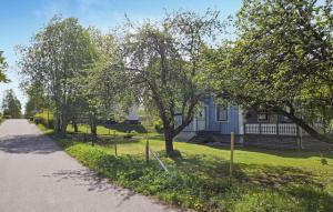 Gorgeous Home In Hällefors