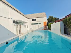 Windy Pool Villa Pattaya 3 King size bedrooms