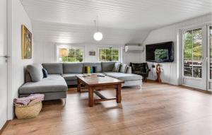 Cozy Home In Blåvand With Sauna