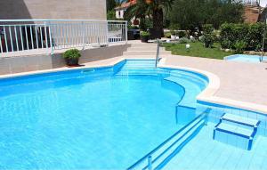 Nice Apartment In Cilipi With Swimming Pool