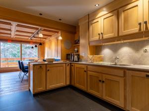 Appartement spacieux 6 pièces, 12 pers, Méribel Belvédère, parking, wifi - FR-1-411-989