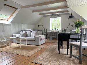 SKA711-Simrishamn-Lugnadalsvaegen-1