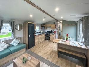 D & A Southview Getaway