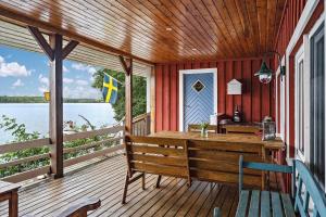 JON592-Burseryd-Arnasholm-Strandhyddan